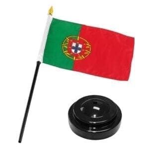 A small flag and a black button